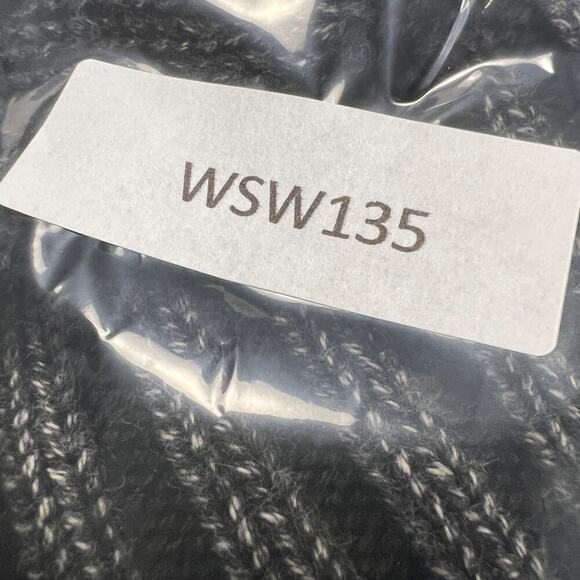 Madden NYC Washed Black Cropped Cable Knit V-Neck Long Sleeved Sweater Size M - Picture 9 of 9